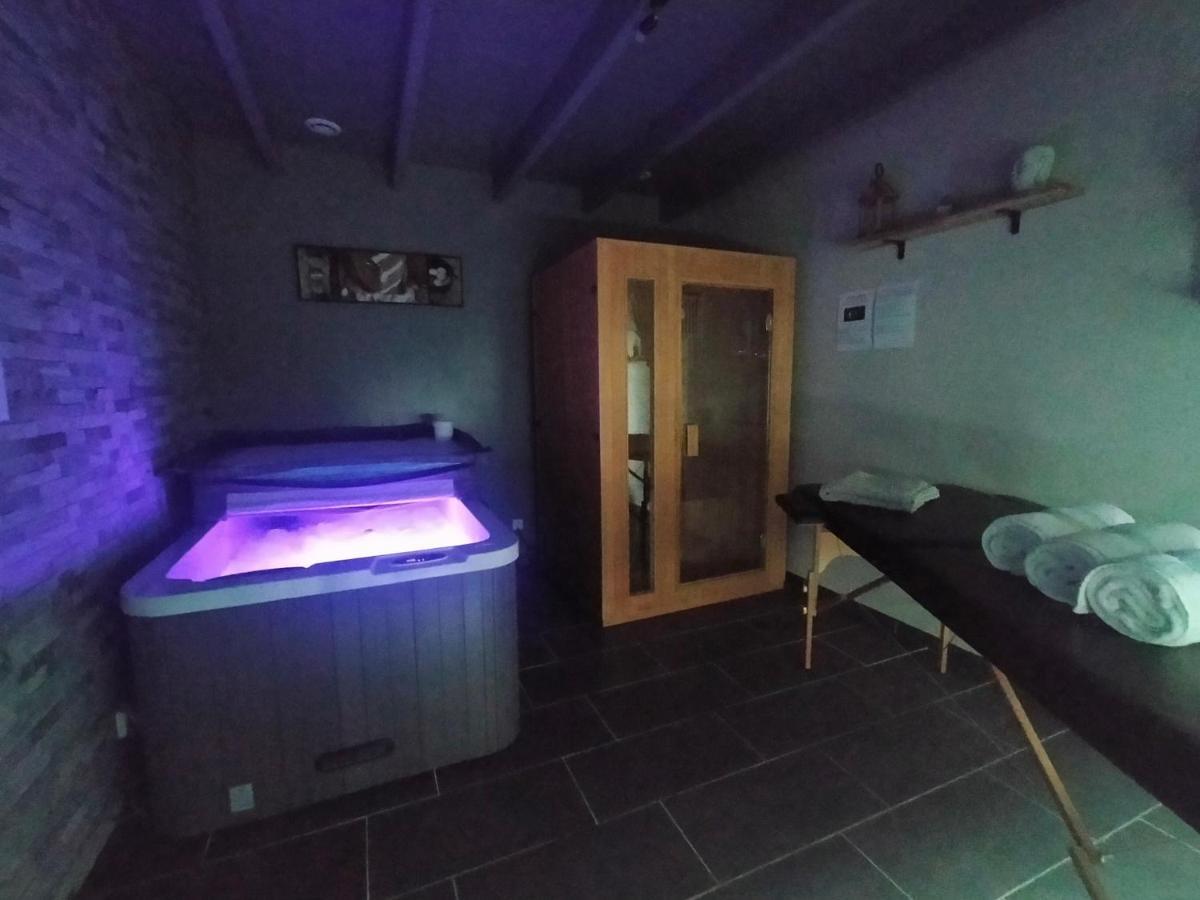 Le Domaine Des Biches Villa Longueville  Bagian luar foto